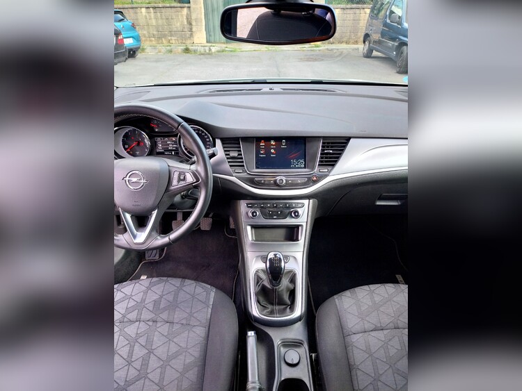 Opel Astra <span class=