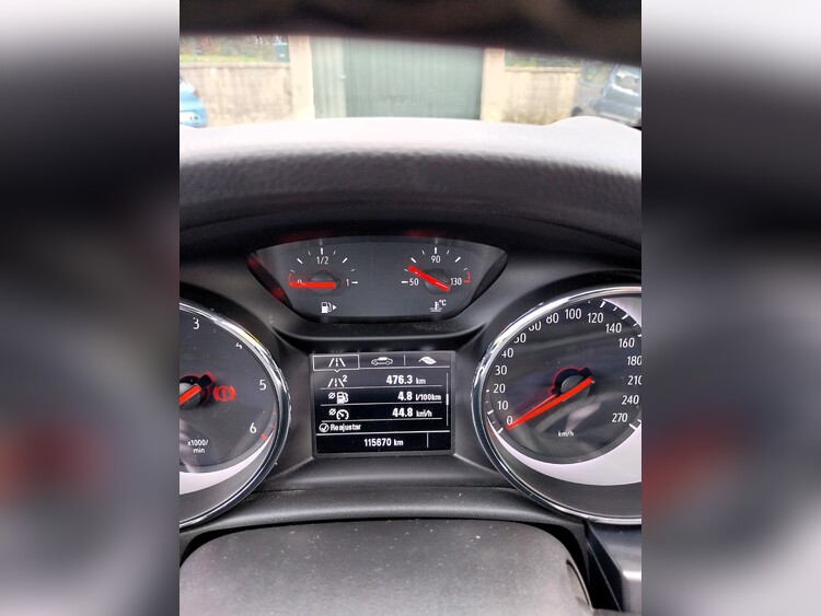 Opel Astra <span class=