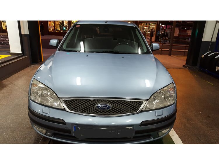 Ford Mondeo <span class=