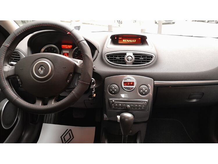 Renault Clio <span class=