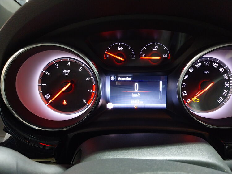 Opel Astra <span class=